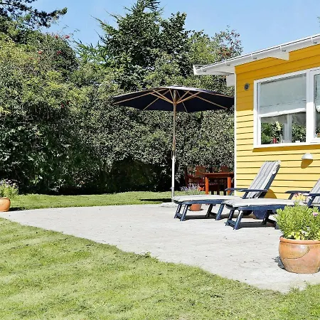 Two-bedroom Holiday In 10 Gilleleje